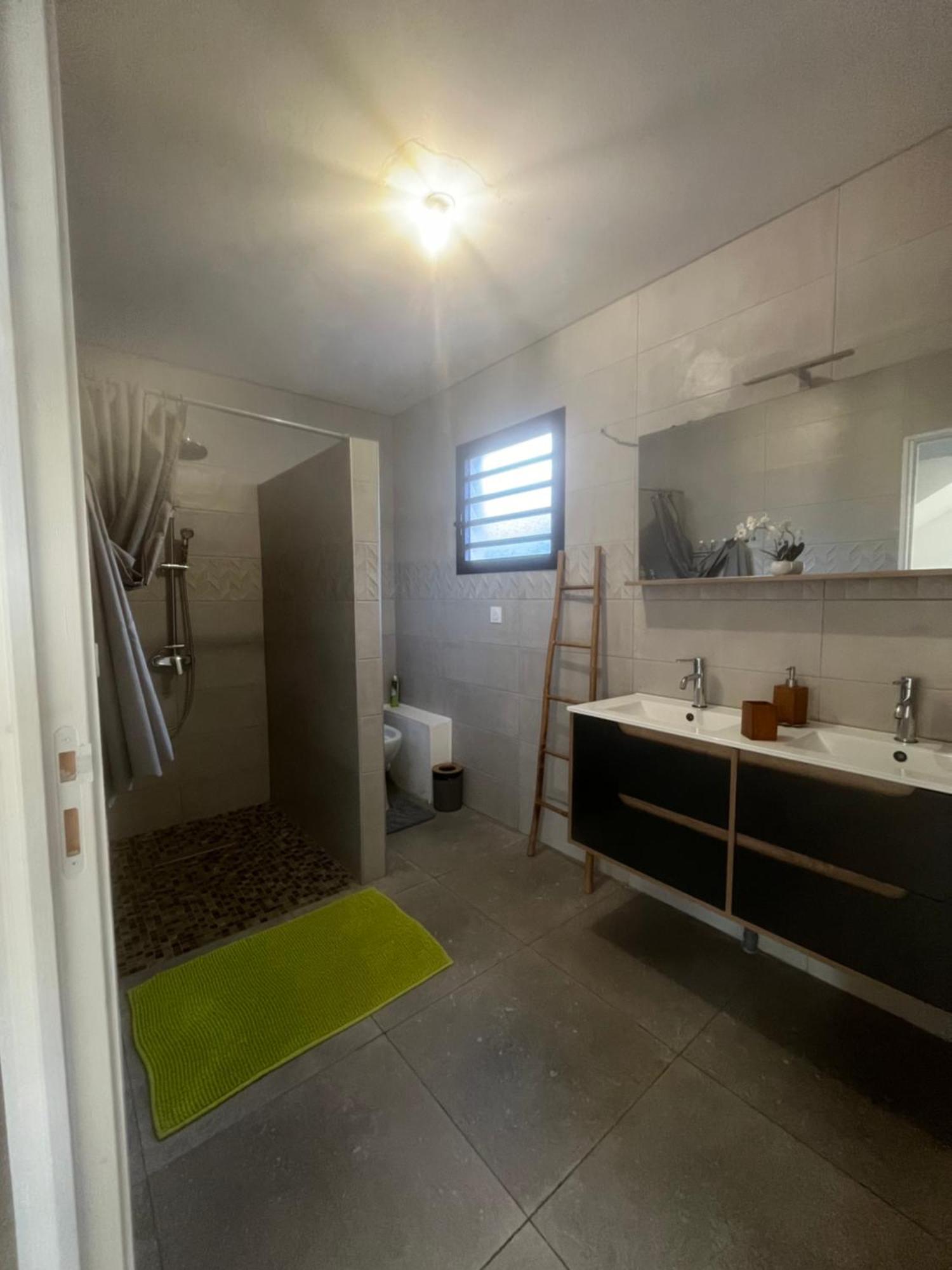 Ferienwohnung L'Etoilee La Riviere Saint-Louis Exterior foto